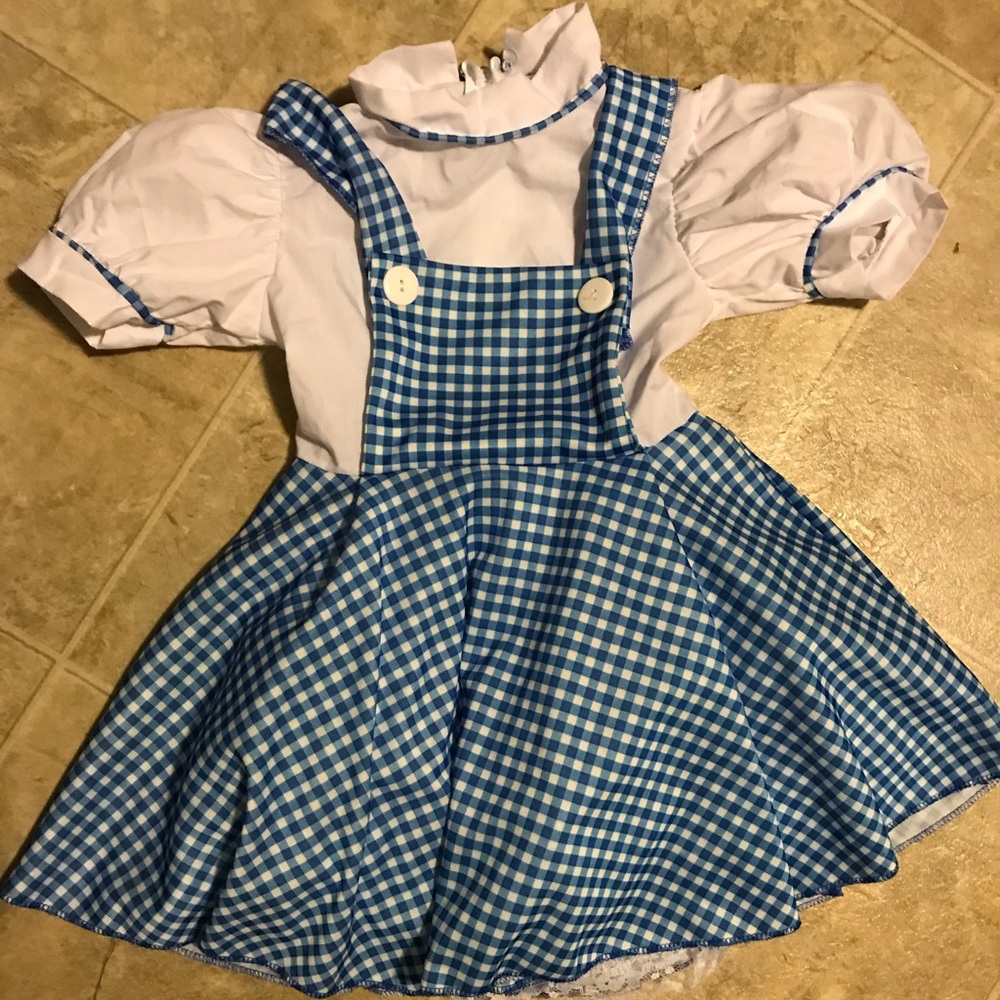 The wizard of oz Dorthy size small